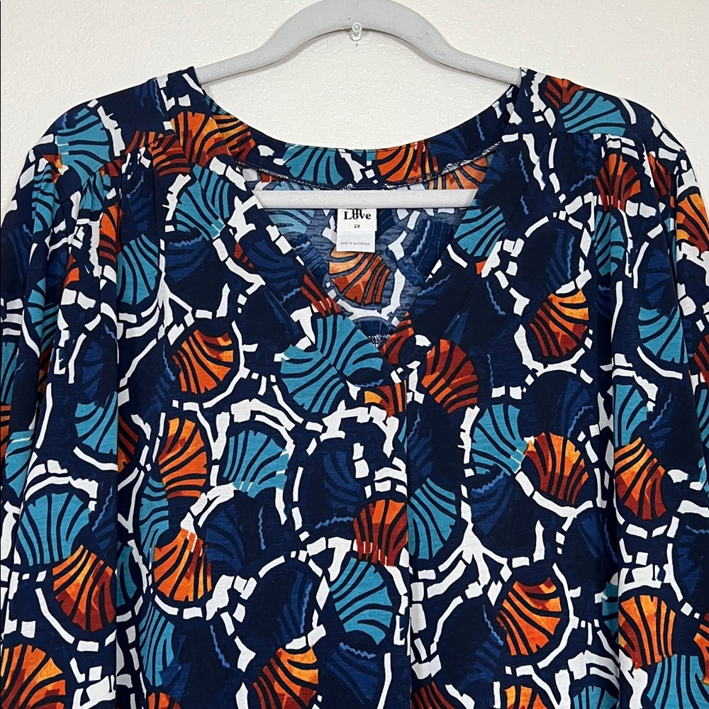 Blue abstract seashell print blouse, size 2X - Picture 2 of 7